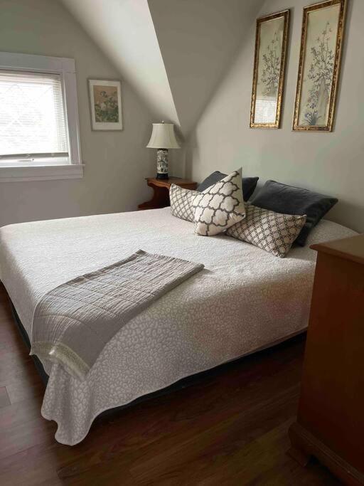 Redefined Alchemy - Bright, Eclectic, Pretty Apt 3E Little Falls Esterno foto